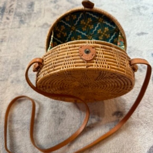 Novum Crafts Round Rattan Bag - Picture 3 of 7